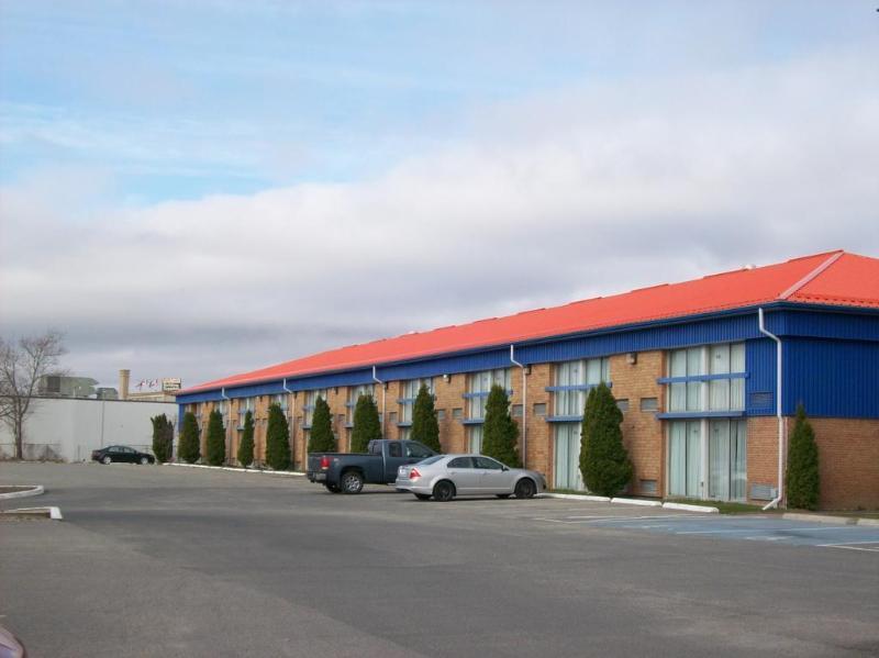 Days Inn By Wyndham Sudbury & Conference Centre Екстериор снимка